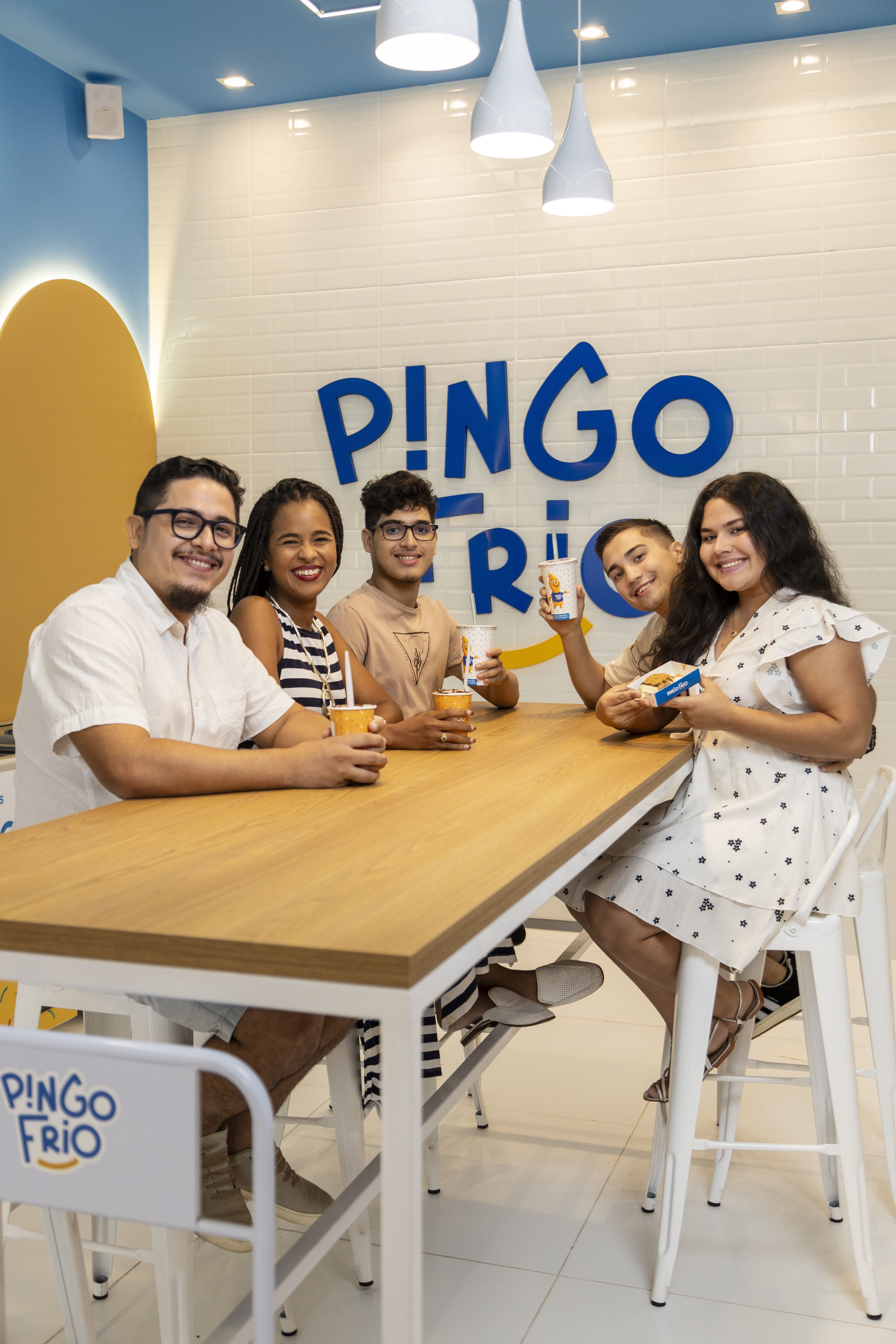 Família Pingo Frio